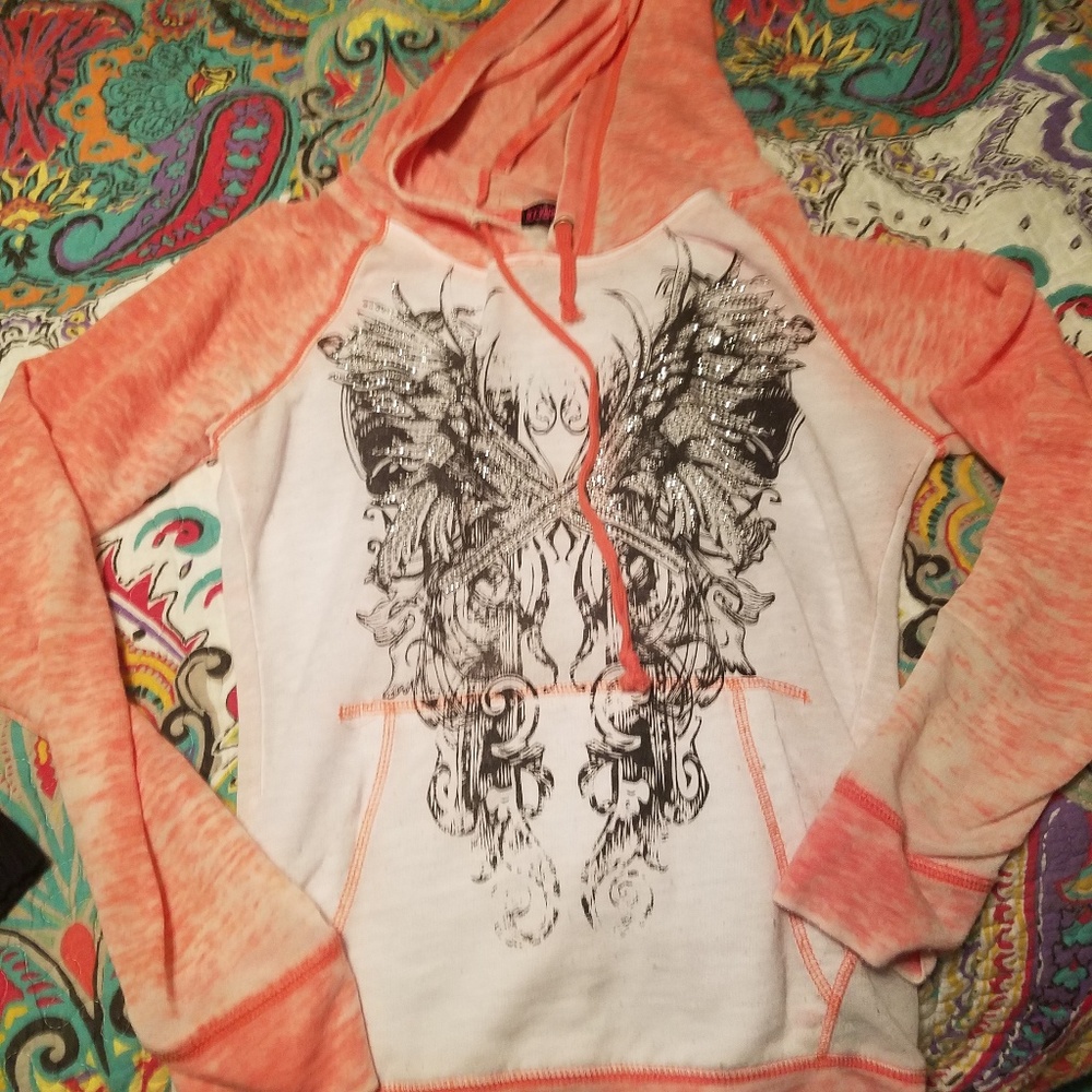 Light weight hoodie